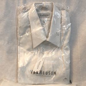 Van Heusen White Broadcloth short Sleeve Shirt.